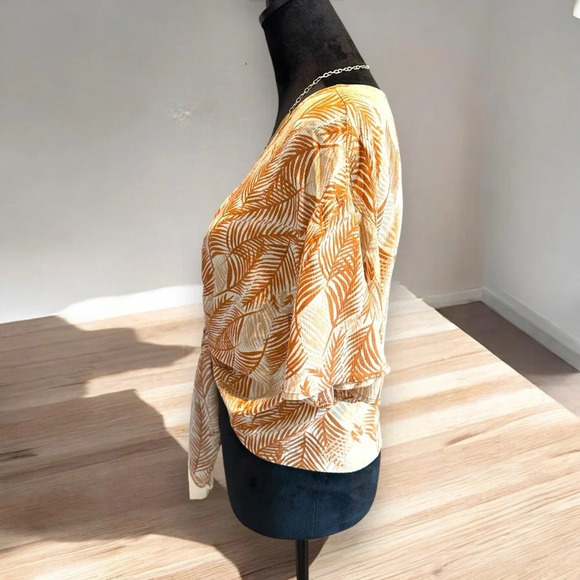 LUQ Rhee Tie Front Top Size Small v neck wrinkle gauze doleman sleeve tan trop - Picture 2 of 6